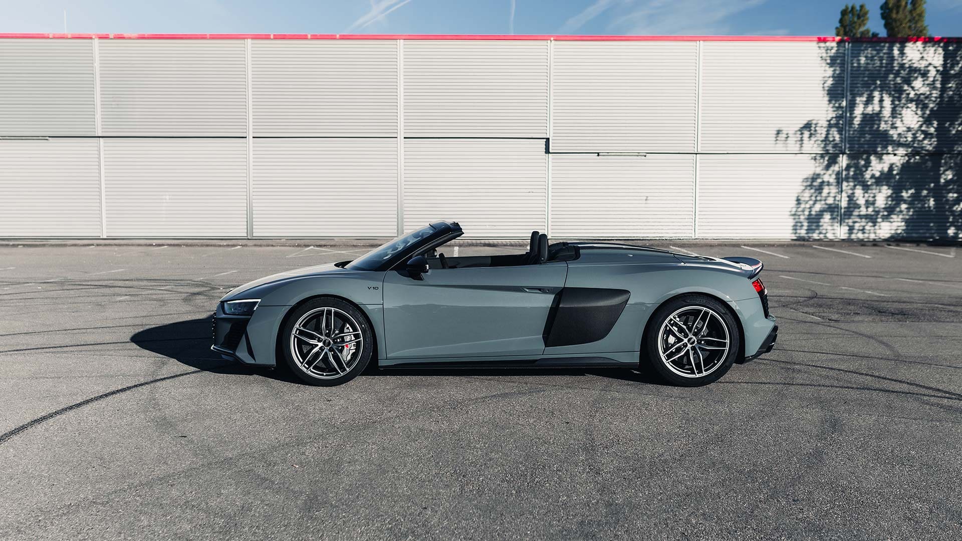 Audi R8 Spyder V10 Performance header